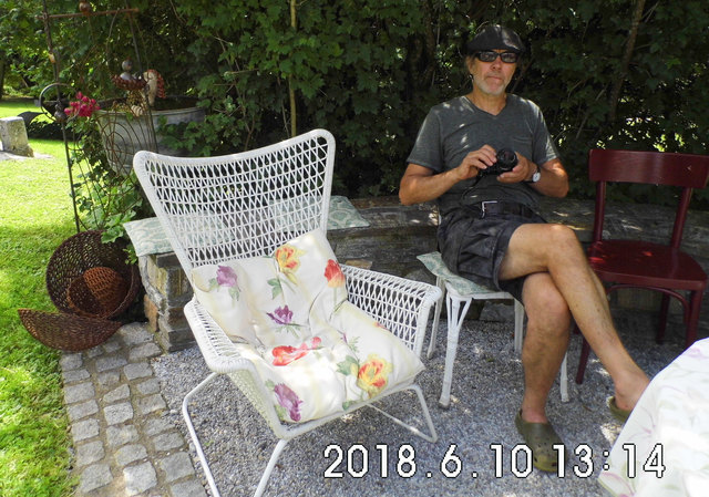Der Aussteller, Gartenbesitzer und Leiter von KULTURMARKT Hartmannsdorf, Werner Sonnleitner