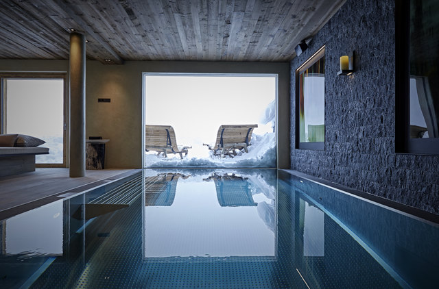 Im Chalet 1551 in Lech finden sich Stoffe aus der Ulrichsberger Leinenmanufaktur wieder. | Foto: Foto: chalet1551.com