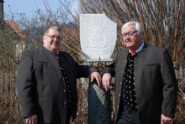 Chorleiter Karl Pöcher und Obmann Gert Oberdorfer