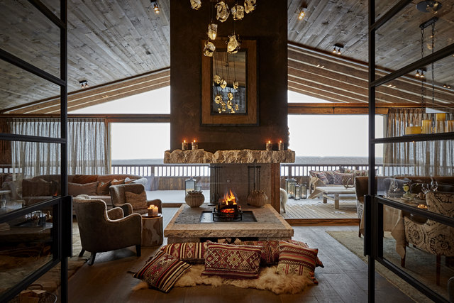 Im Chalet 1551 in Lech finden sich Stoffe aus der Ulrichsberger Leinenmanufaktur wieder. | Foto: Foto: chalet1551.com