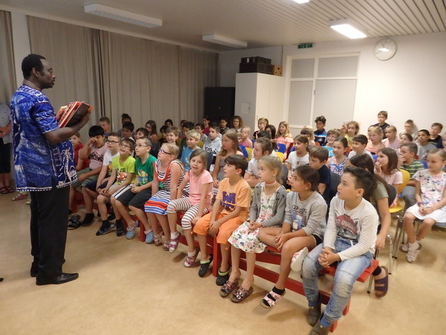 Die Schüler waren von der Lesung begeistert. | Foto: VS1 Ried