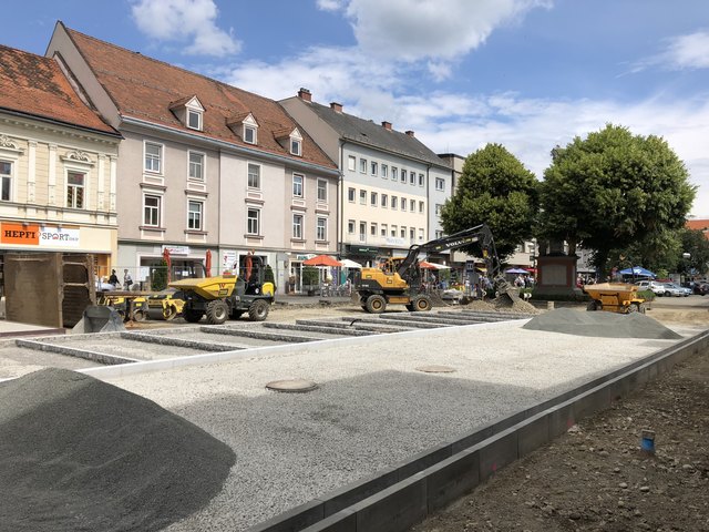 Im Westteil wird schon fleißig gebaut. Foto: Verderber