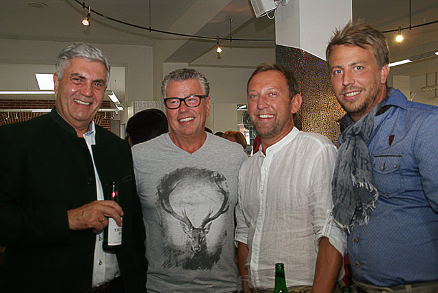 Natürlich durften auch Peter Hettegger (Edelweiss Großarl), Stöckl Alois, Bgm. Hansjörg Obinger und Philipp Stöckl nicht fehlen.