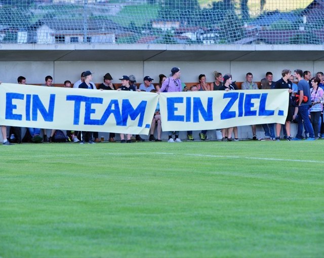 Nicht nur die Spieler, sondern auch die Fans haben alles richtig gemacht! So schaut's aus!