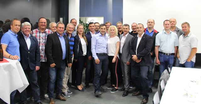 Josef Vollmer, KR Johann Ostermann, Wolfgang Noitz, Franz Bernhart, Bürgermeister Bernhard Karnthaler, Dr. Michael Daghofer, Albin und Gabriela Schauer, Ernst Tanzler, Peter Slavik, Daniel Olah, Dipl. Ing. Andreas Siedl, Miriam Ofenböck, Rupert Rathner, Harald Thurner, Gerhard Kunst, VP-Obmann Markus Kitzmüller-Schütz, Karl Dorner, Jürgen Rodler, Christian Brandlhofer, Bruno Vallandt.