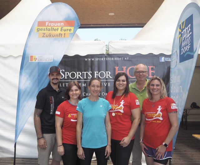 Marco Halvax (Sports for Hope), Karina Ringhofer (Frauenreferat Burgenland), Ruth Schneeberger, LRin Astrid Eisenkopf, Dietmar Lindau, Tanja Stutterecker (beide Gästeinformation Bad Tatzmannsdorf)