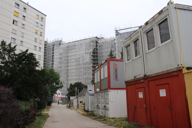 Großbaustelle in der Hauffgasse.
