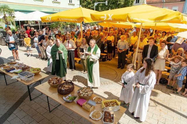 Die Abschlussmesse mit Generalvikar Erich Linhardt in Voitsberg | Foto: Lantos