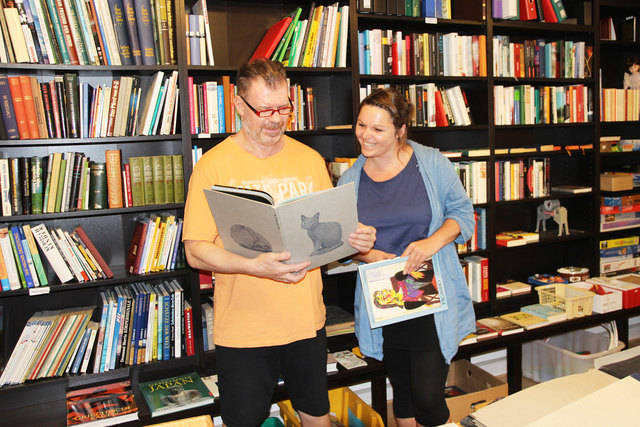 Tausende Bücher beim großen Bücherflohmarkt, Bild: Heinz Zauner