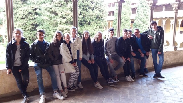 Die Schüler der 7G1R im Kloster de Pedralbes