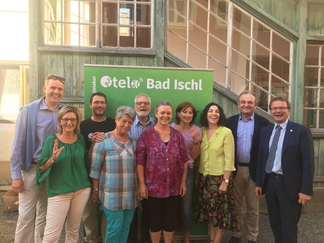 Das OTELO Bad Ischl Team bei der Eröffnung.