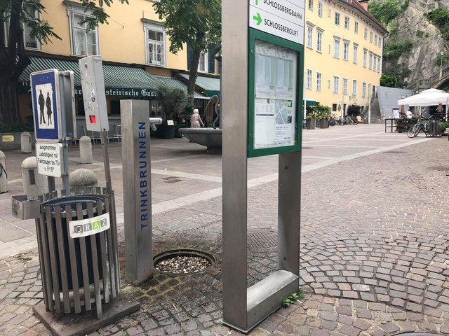 Schlecht erkennbar: Dreisiebner kritisiert Trinkwasserbrunnen-Stellen in der Stadt. | Foto: KK