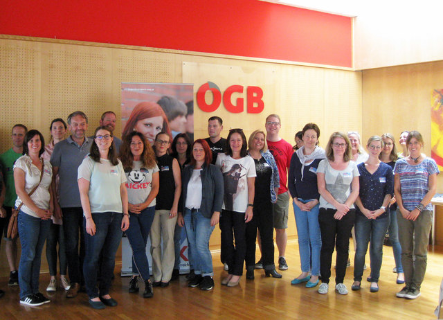 Austausch und Vernetzung beim Jugendnetzwerk-Dialog der Regionen Steyr und Kirchdorf in der Arbeiterkammer Steyr.