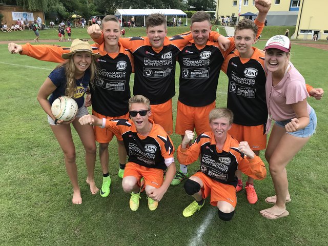 Bereits zum achten Mal konnten sich die U-16 Faustballer die Meisterschaft sichern.