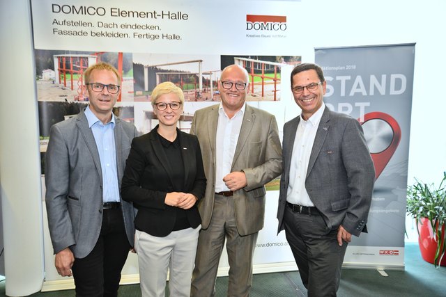 Die Gastgeber und Initiatoren des Regio Talk "Quer-Gedacht"
Peter Hinterberger, Doris Hummer, Laurenz Pöttinger, Hans Moser | Foto: Wolfram Heidenberger