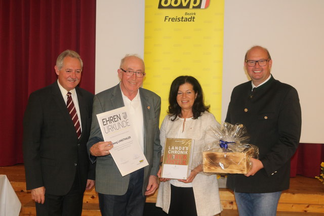 Auszeichnung für Georg Langthaler.