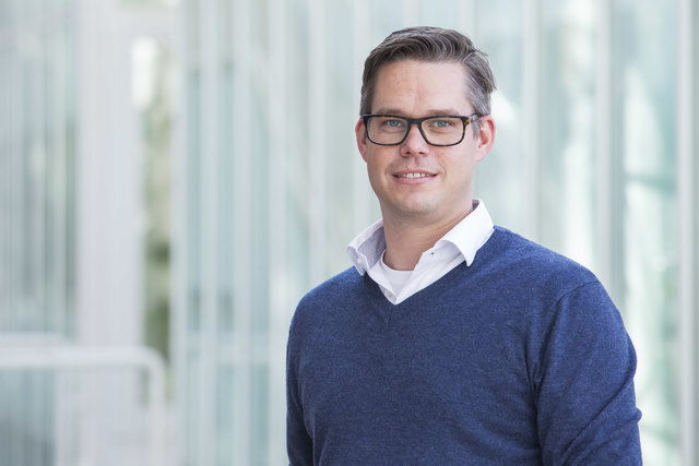 Robert Junker forscht an der sequentiellen Entstehung von Funktionaler Multidiversität. Mit der Start-Förderung wurde der Wissenschaftler mit einer Summe von 1,18 Millionen Euro für sechs Jahre lang durch den österreichischen Wissenschaftsfonds FWF gefördert.