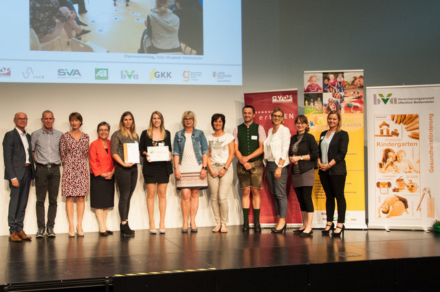 Auch der Kindergarten Werfen ging nicht mit leeren Händen nach Hause. | Foto: AVOS/Manuel Bukovics