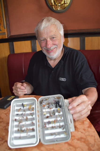 Liebhart mit seiner Ködersammlung | Foto: KK/Liebhart