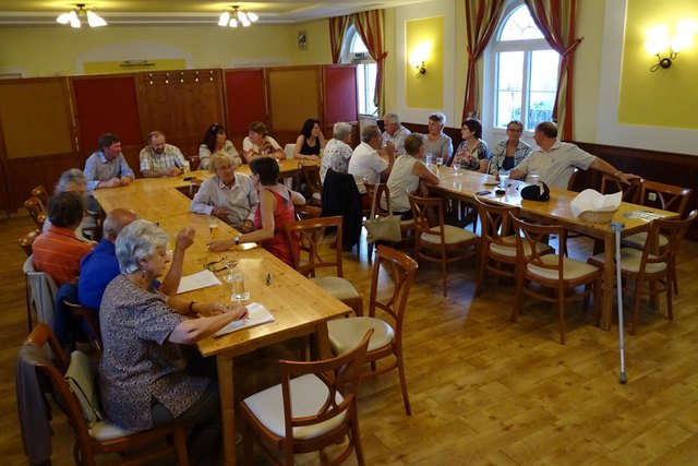 Zwanzig Gäste waren gekommen.