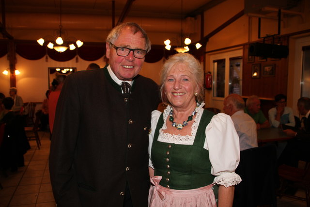 Sängerbund-Obmann Hermann Braumiller mit Gattin Christine.