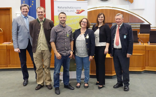 ... und aus dem Bezirk Jennersdorf: Naturschutzlandesrätin Astrid Eisenkopf, Naturschutzabteilungsleiter Paul Weikovics und Obmann Hermann Frühstück mit Orsola Kis, Daniel Leopoldsberger und Andreas Lipp.