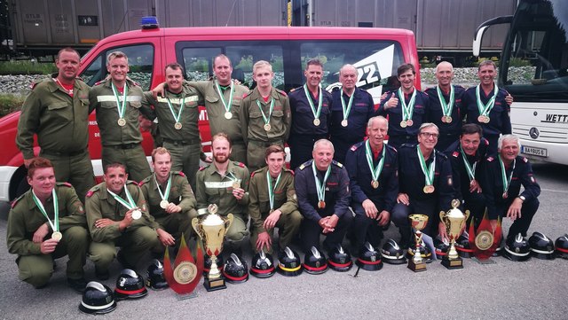 Am Wochenende fand der Leistungsbewerb der steirischen Feuerwehren in Murau statt. 368 Feuerwehrgruppen stellten sich der Herausforderung gegen die Zeit. Nicht zu schlagen waren die Kameraden der FF St. Stefan ob Stainz: Landessieg in Klasse Silber A und Platz 1 im Parallelbewerb Silber A 
Landessieger in Bronze B wurden die Florianijünger der FF Stainz, und Platz 1 im Parallelbewerb Silber B - also echt stark, die Weststeirer im Landesvergleich. | Foto: FF St. Stefan