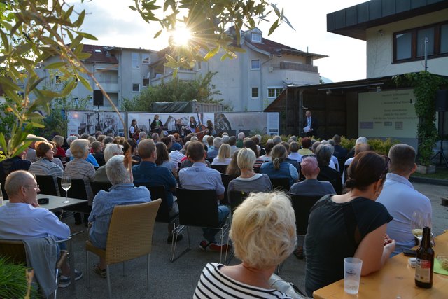 Großes Publikumsinteresse beim 1. Heimat Wörgl-Abend in der Zone.