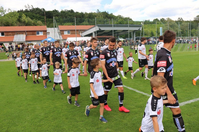 Voitsberg gegen den SK Sturm - 1.600 Fans waren begeistert. | Foto: Cescutti