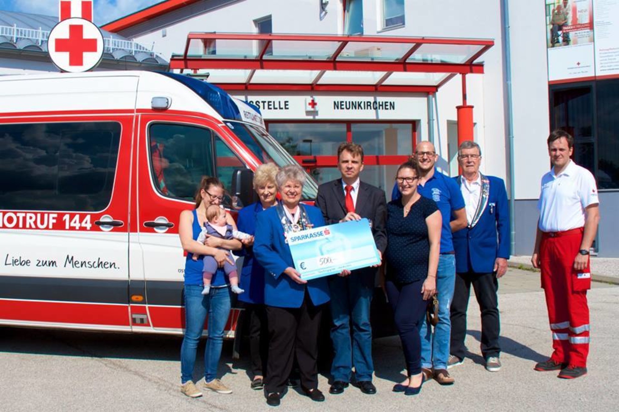 Spende An Das Rote Kreuz Neunkirchen