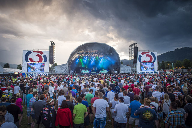 Die Bühne steht heuer in der Fanzone. Foto: RB/Platzer
