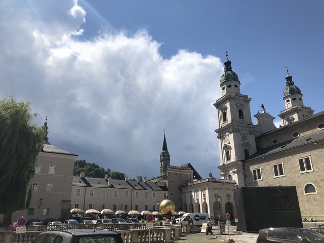 Der Kapitelplatz in Salzburg.