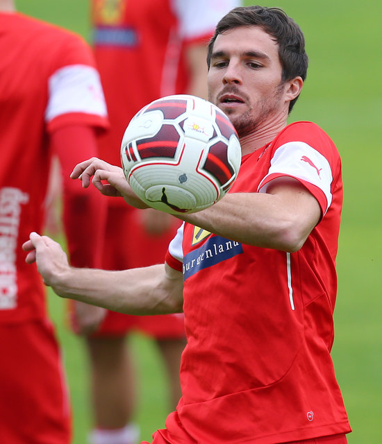 Österreicher in Italien: Robert Gucher, hier beim Training mit der Nationalelf, hat sich international durchgesetzt. | Foto: GEPA/Christian Ort