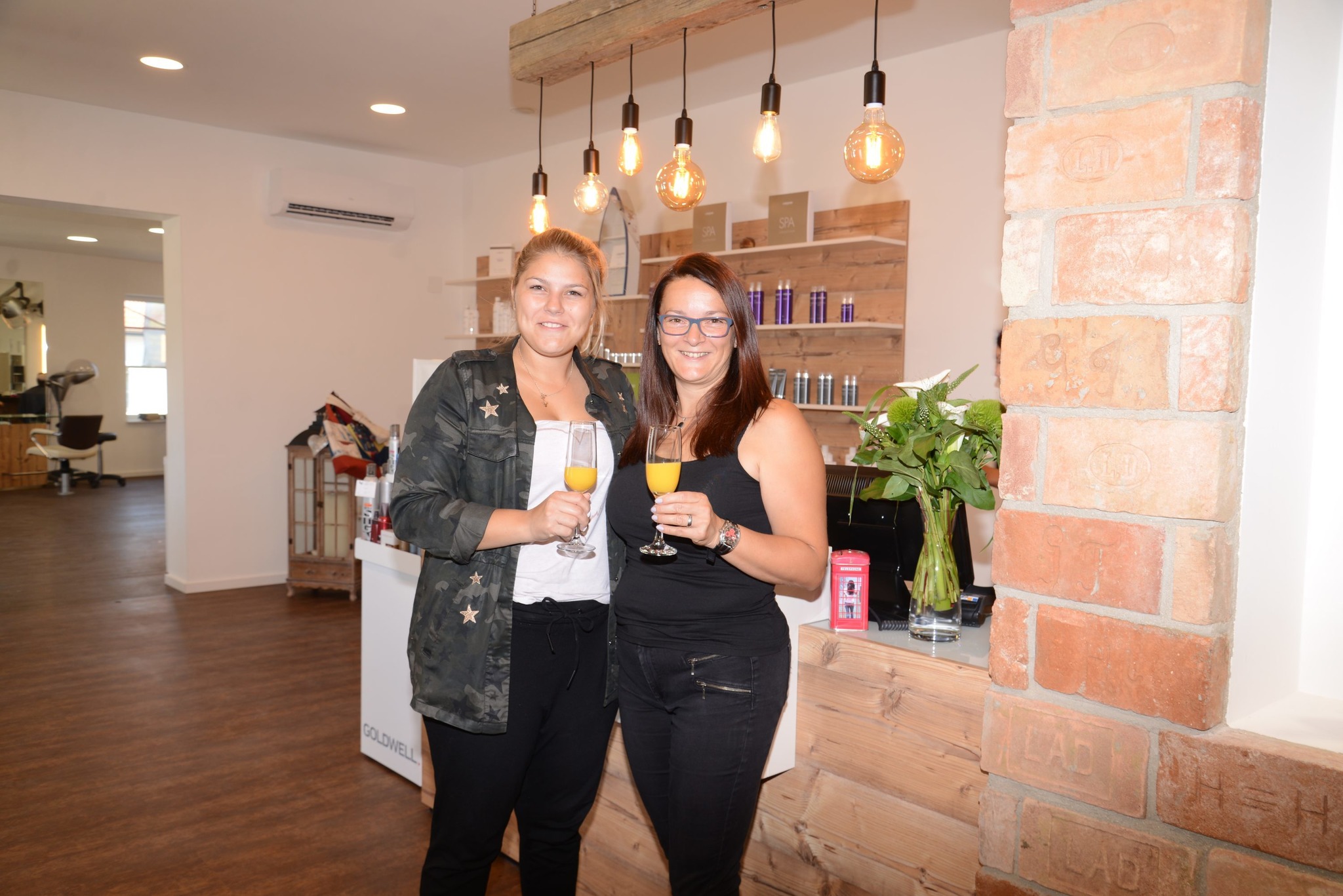 Hair Well Der Friseur auf neuen Standort Horn