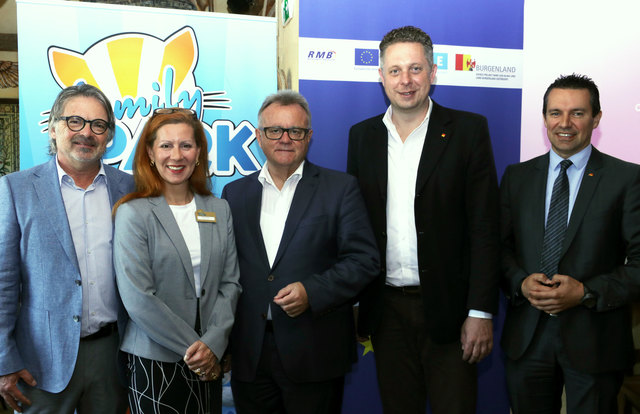 Erfreut über die Erfolgsbilanz: Unternehmerfamilie Mario und Ulrike Müller, LH Hans Niessl, LR MMag. Alexander Petschnig und RMB-Geschäftsführer Mag. Harald Horvath | Foto: LMS