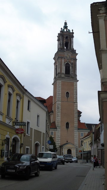 ...für die Veröffentlichung meines Fotos des Kircheninneres diese Woche, zeige ich auch noch den ganzen Kirchturm! Freue mich sehr!