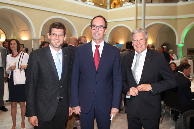 Gaben sich die Ehre: LR Martin Gruber, Timo Springer und LH Peter Kaiser