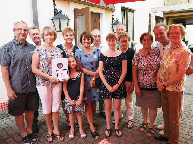 Josef Buchmayr, Reinhard Mayer, Tatjana Sigaj, Obfrau Ingrid Rada, Elisabeth Mayer, Georg Wipp, Michaela Hammerschmid, Franz Rada, Renate Lentsch, Bürgermeisterin Josefa Geiger, Sergej Sigaj, Paula Neumayer. | Foto: Marktgemeinde Sieghartskirchen