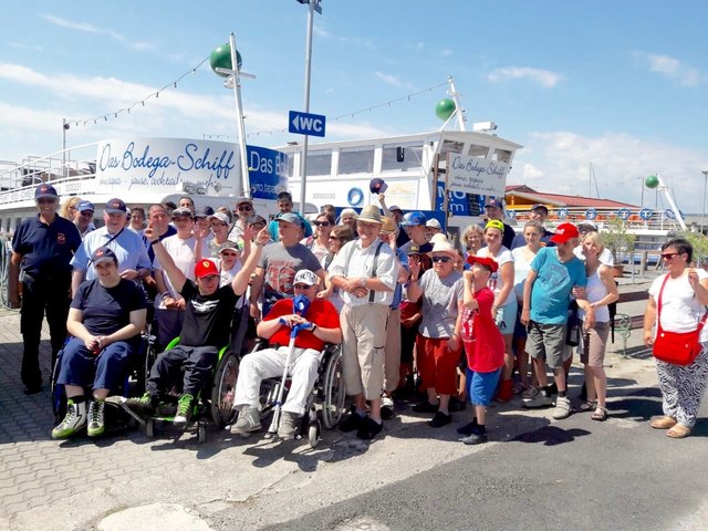 Freude beim Ferdinandus Orden über den gelungenen Ausflug am Neusiedler See | Foto: Richard Chytra