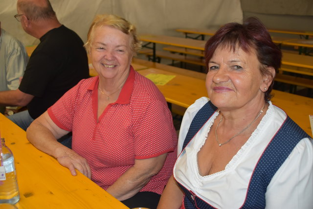 Elisabeth und Josefine