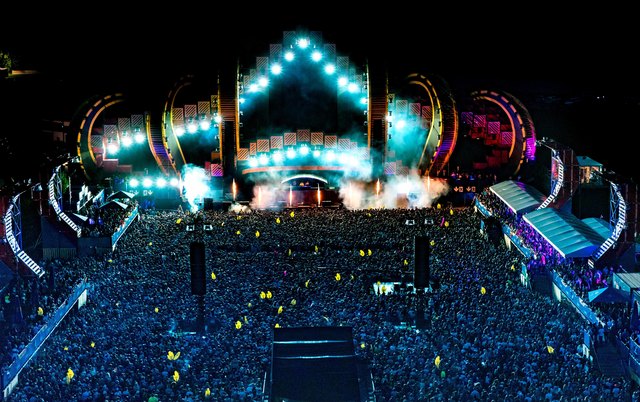 (c) Jithesh Beeharry