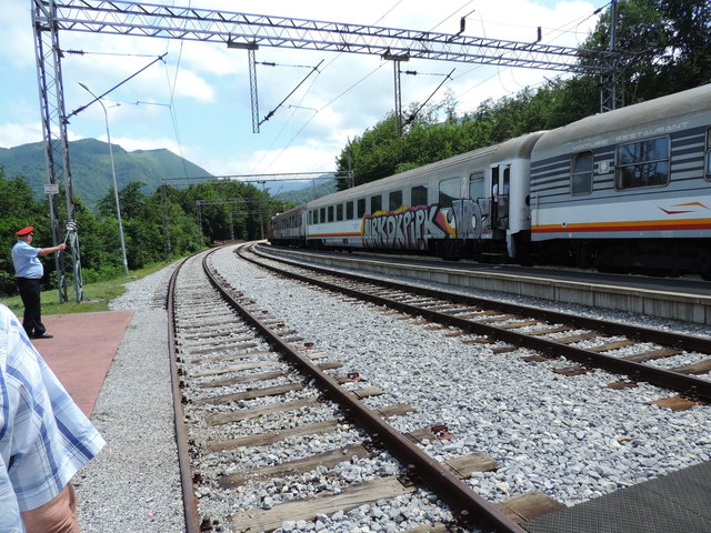 ..." Montenegrinischer ICE "...