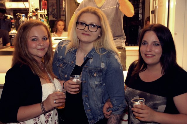 Christina, Jana, Jessica