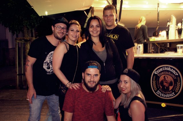 DJ Mister House Beat mit seinen Freunden & Fans