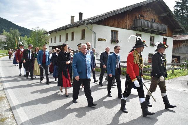Ehrengäste des Bataillonsfestes