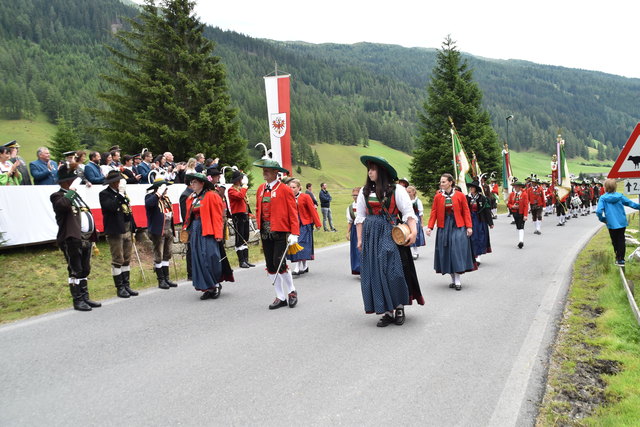 Abordnung von Südtiroler Schützen