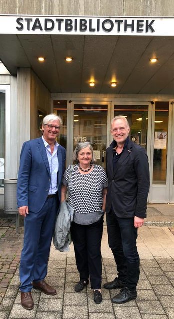 Besuch in Darmstadt: G. Riegler (r.) wurde im Juni empfangen.