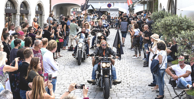 Per Bike zum Catwalk.