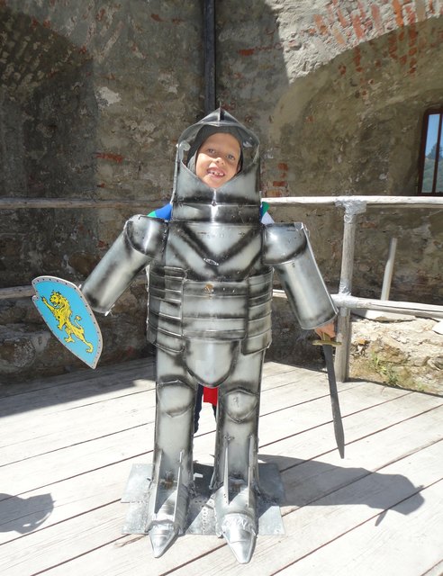 Ritterrüstungen in allen Größen