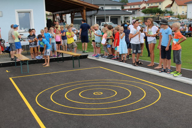 Beim Schulschlussfest in Kirchdorf stand alles im Zeichen der Bewegung.